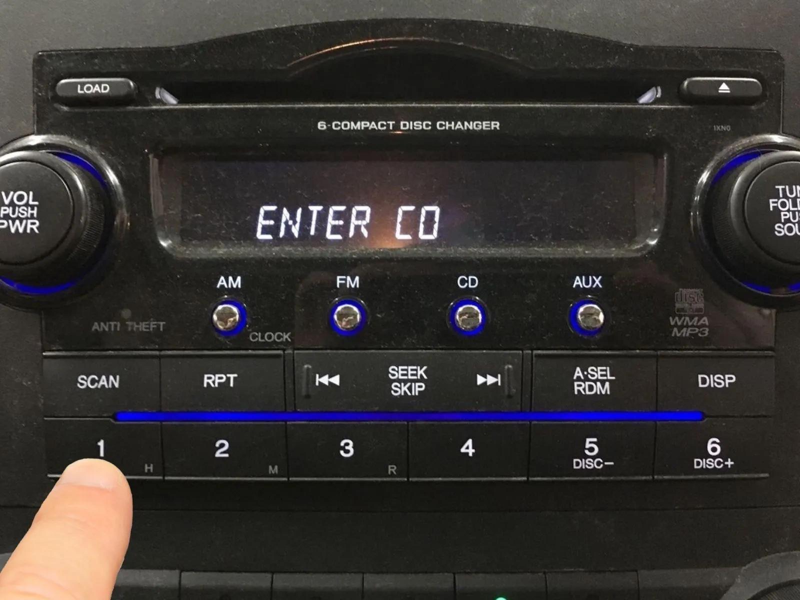 [SOLVED] How to unlock a Honda CRV Radio